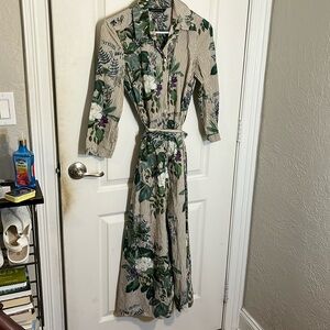 Zara woman, S maxi dress, white and purple, green flowers